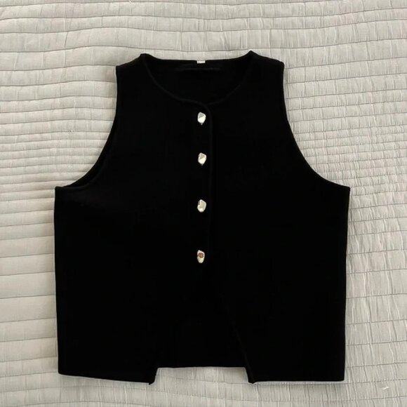 KNIT CROP TOP - Picture 1 of 3